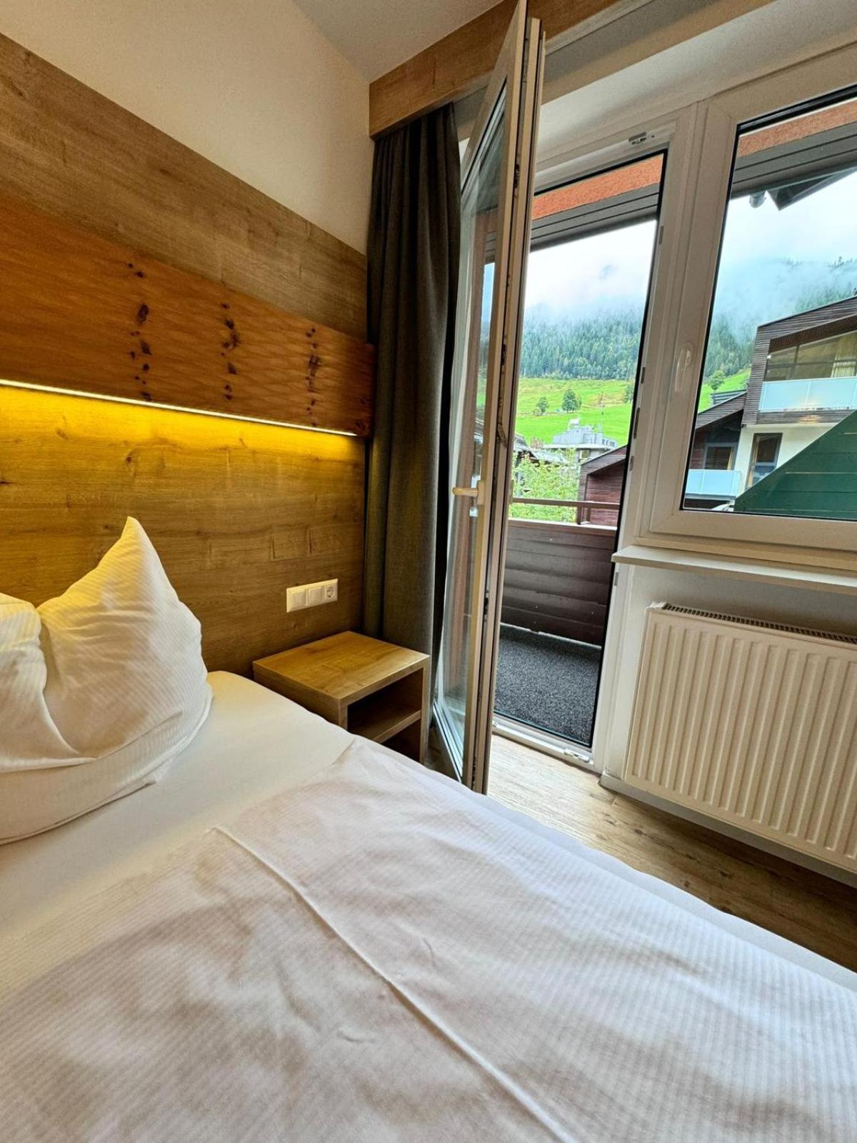 Pension Ahorn Saalbach-Hinterglemm Eksteriør bilde